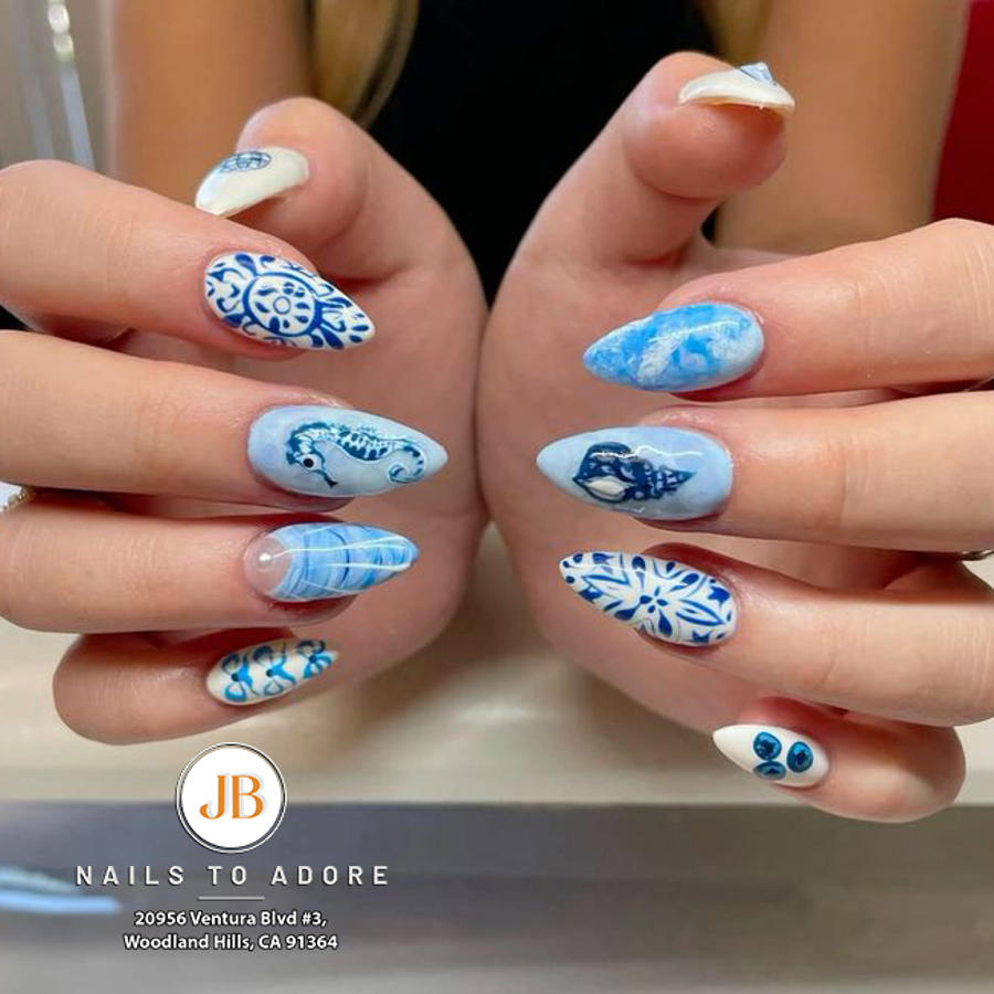 Summer nail design